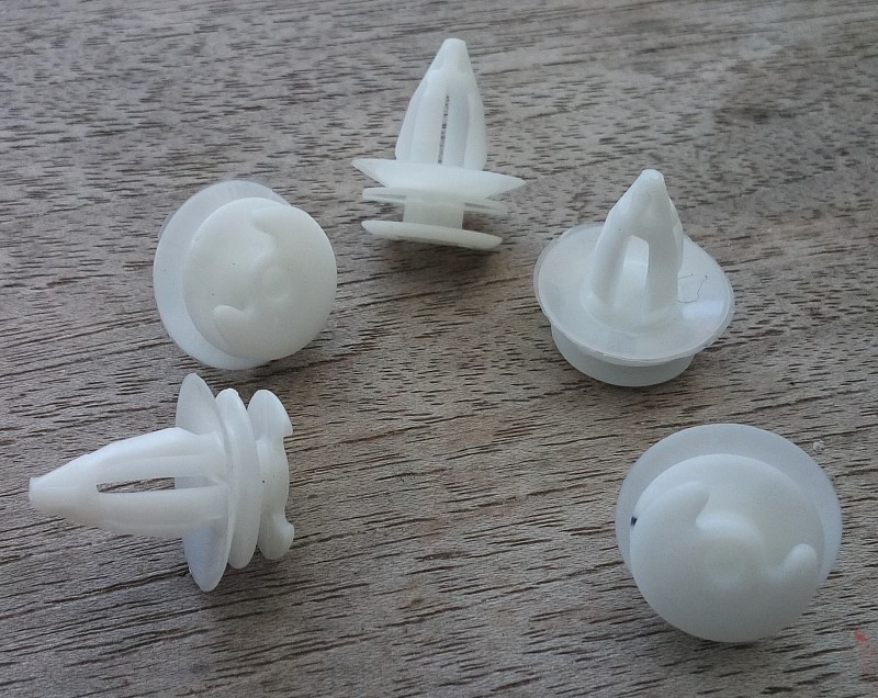 NMW pluggen voor het vastzetten van de portierbekleding, voor Z3, Z4, 3-serie etc